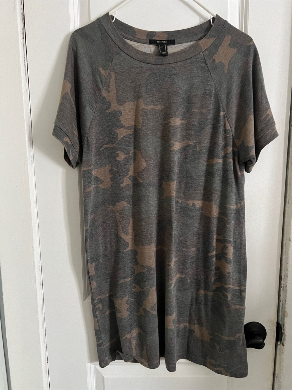 Forever 21 Gray & Brown Camo Short Sleeve Tunic